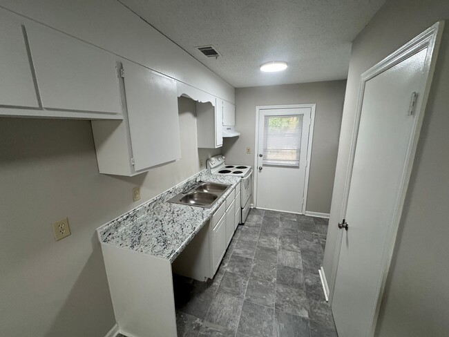 2263-2265 Sherwood Ave in Tarboro, NC - Building Photo - Building Photo