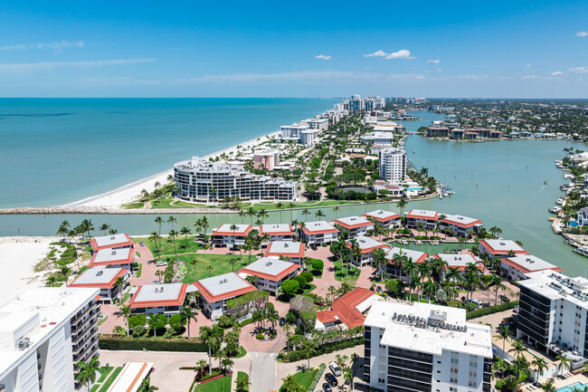 The Indies West in Naples, FL - Foto de edificio - Building Photo