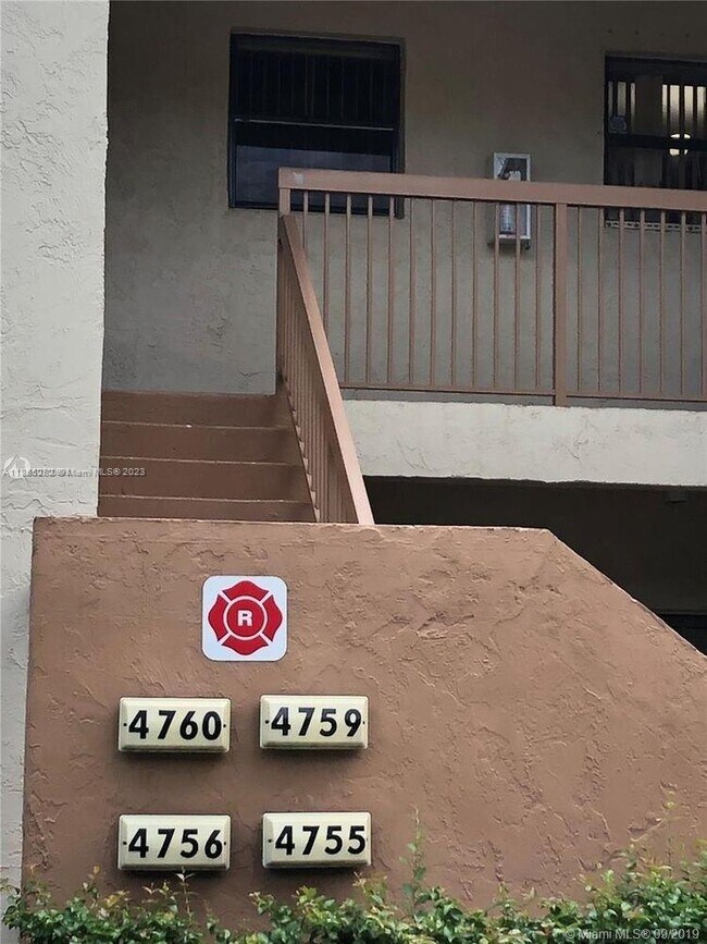 4760 NW 22nd St-Unit -42110 in Coconut Creek, FL - Building Photo - Building Photo