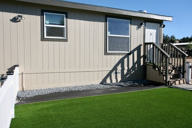 property at 1467 Star Valley Rd