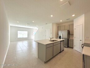 3644 Athenian Wy in Middleburg, FL - Building Photo - Building Photo