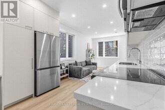 45 Bellevue Ave in Toronto, ON - Building Photo - Building Photo