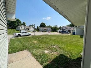 610 Susanne Ct in Kearney, MO - Building Photo - Building Photo