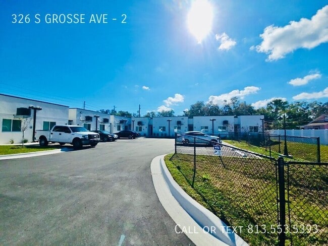 property at 326 S Grosse Ave