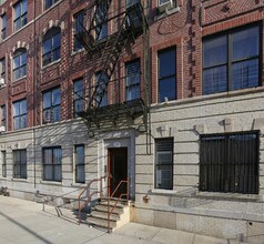 1757 Sterling Pl in Brooklyn, NY - Foto de edificio - Building Photo