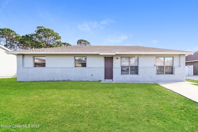 property at 674 Altamira St NW