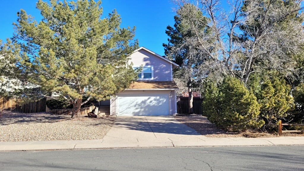 7497 Liberty Bell Dr in Colorado Springs, CO - Building Photo