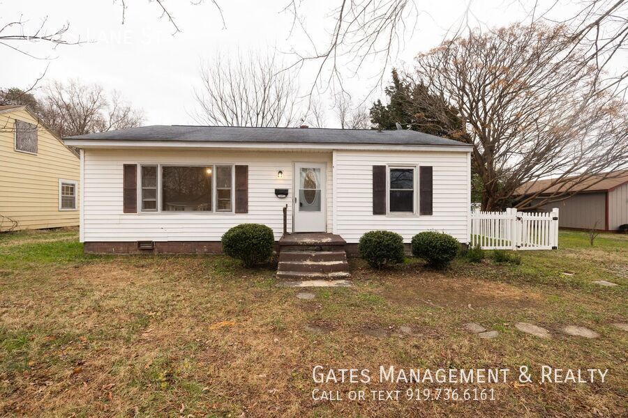 117 S Lane St in Mebane, NC - Building Photo