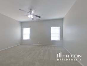 33507 N Slate Creek Dr in San Tan Valley, AZ - Building Photo - Building Photo
