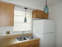 785 N Lake Howard Dr, Unit B photo'