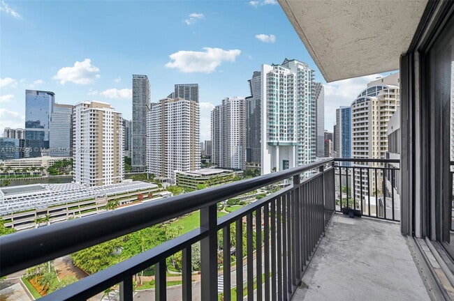 property at 540 Brickell Key Dr