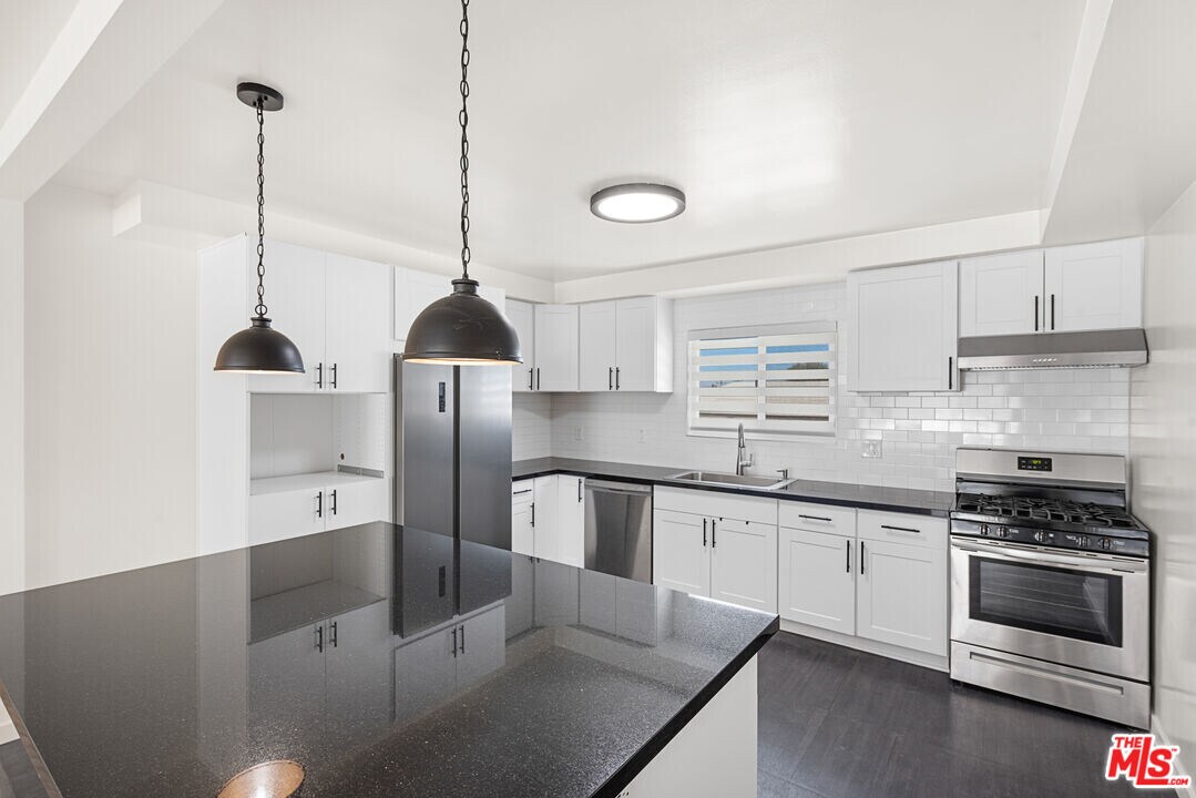 25226 Loytan St in Torrance, CA - Building Photo