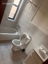 78 Hamilton Ave in Yonkers, NY - Foto de edificio - Building Photo