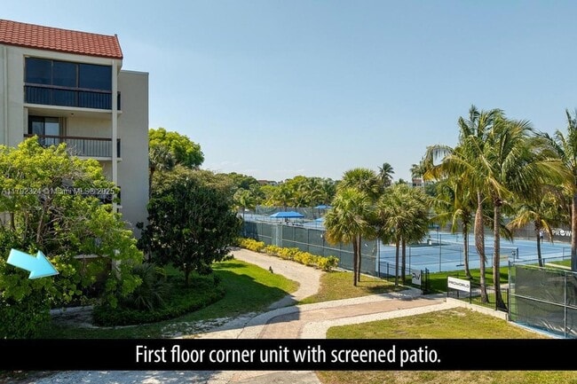 825 Egret Cir, Unit 110 in Delray Beach, FL - Building Photo - Building Photo