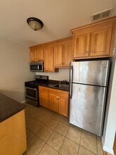 12 Cedar Ct in East Haven, CT - Building Photo - Building Photo