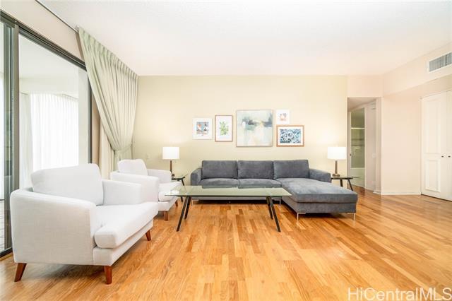 4999 Kahala Ave in Honolulu, HI - Building Photo - Building Photo