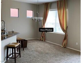 7439 Calzado Dr in Las Vegas, NV - Building Photo - Building Photo
