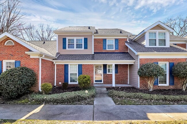 9459 Kings Falls Dr in Charlotte, NC - Building Photo - Building Photo