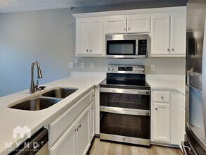 721 Wildwood Dr in Smyrna, TN - Building Photo - Building Photo