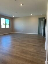 2055 Woolem Pl in Escondido, CA - Building Photo - Building Photo