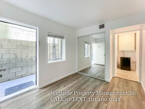39 Sunset Ave in Los Angeles, CA - Building Photo - Building Photo