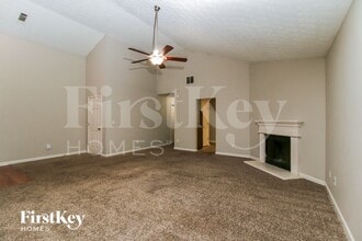 7046 Setters Way in Stonecrest, GA - Foto de edificio - Building Photo