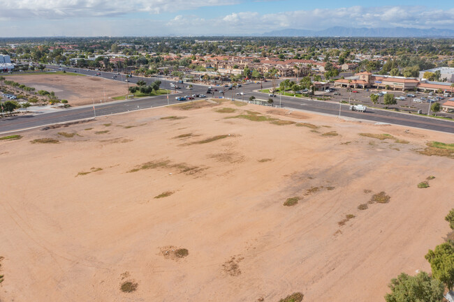 Uptown Commons in Chandler, AZ - Building Photo - Building Photo