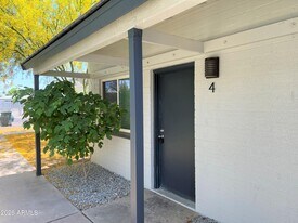 4423 N 13th Pl in Phoenix, AZ - Building Photo