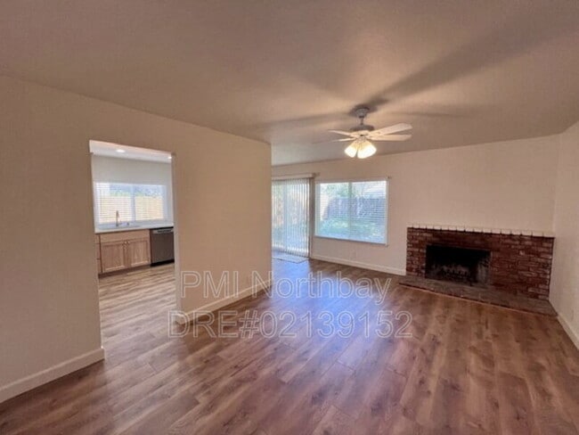 2578 Pembrook Way in Fairfield, CA - Building Photo - Building Photo