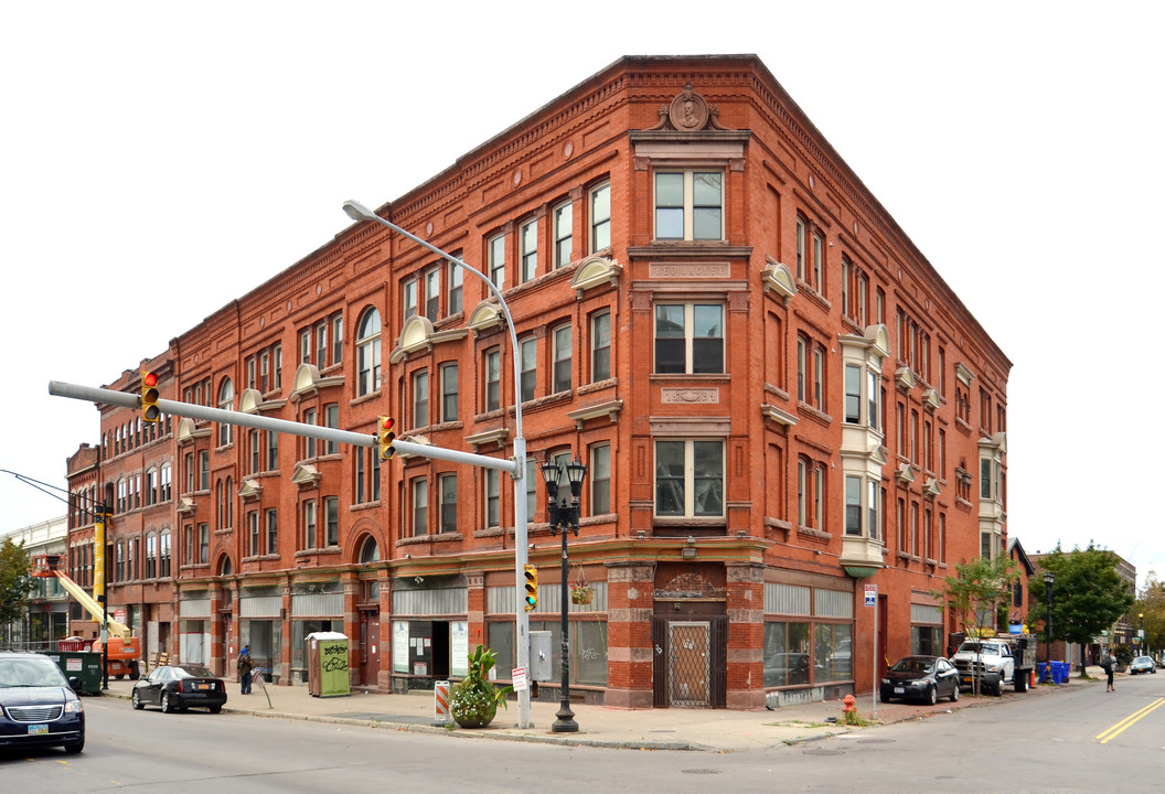 Red Jacket Flats in Buffalo, NY - Building Photo