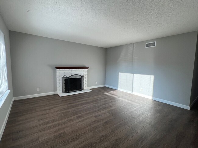 1410 Donohue Dr in San Jose, CA - Building Photo - Building Photo