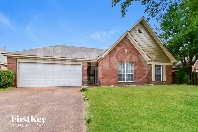 6546 Valley Oak Dr in Memphis, TN - Foto de edificio - Building Photo