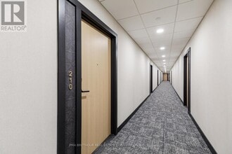 31 Huron St in Collingwood, ON - Building Photo - Building Photo