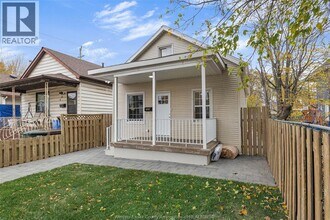 666 Brant St in Windsor, ON - Foto de edificio - Building Photo