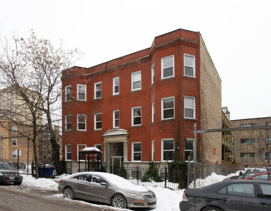 925-927 W Windsor Ave in Chicago, IL - Building Photo