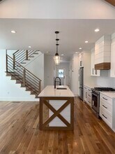 7 Sharon Ave in Newton, MA - Building Photo - Building Photo