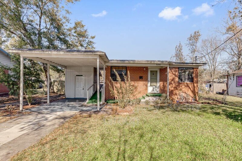 5261 Quan Dr in Jacksonville, FL - Building Photo