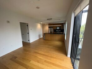 83 Gardner St in Boston, MA - Building Photo - Building Photo