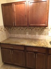 2602 Oaklawn Ave, Unit A in Austin, TX - Building Photo - Building Photo