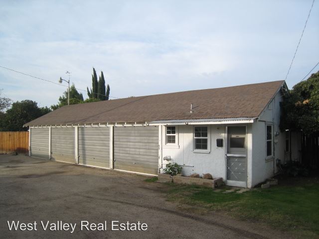 1605 Howard Ave in Bakersfield, CA - Building Photo - Building Photo