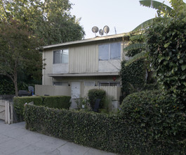 11600 Chandler Blvd in North Hollywood, CA - Building Photo - Building Photo