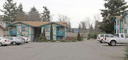 S & K Apartments in Tacoma, WA - Building Photo - Building Photo