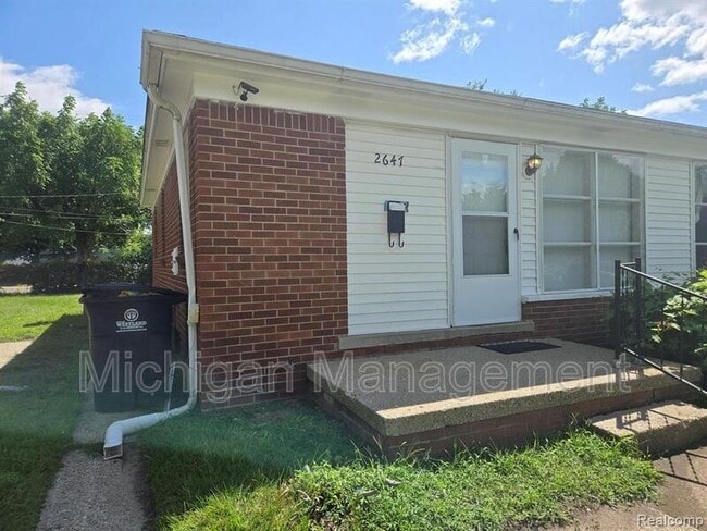 property at 2653 Ackley Ave