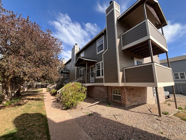 3200 Azalea Dr in Fort Collins, CO - Building Photo - Building Photo
