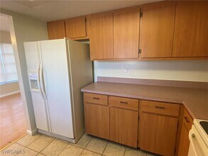 906 SE 14th Terrace in Cape Coral, FL - Building Photo - Building Photo
