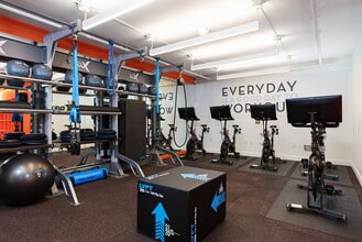 500 Folsom in San Francisco, CA - Building Photo - Building Photo