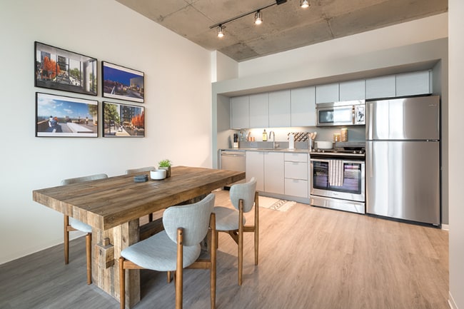 2712 W Belden Ave in Chicago, IL - Building Photo - Building Photo
