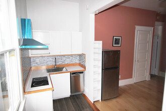 1522 Burdette St, Unit 1522 in New Orleans, LA - Building Photo - Building Photo
