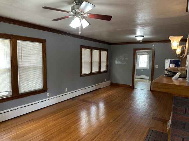 817 E Gift Ave in Peoria, IL - Building Photo - Building Photo