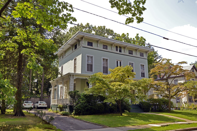 32 Fithian Ave in Merchantville, NJ - Building Photo - Building Photo